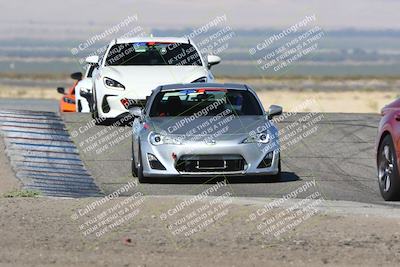 media/Sep-15-2024-Speed Ventures (Sun) [[7a54f7ed2f]]/Yellow Group/Session 1 (Outside Grapevine)/